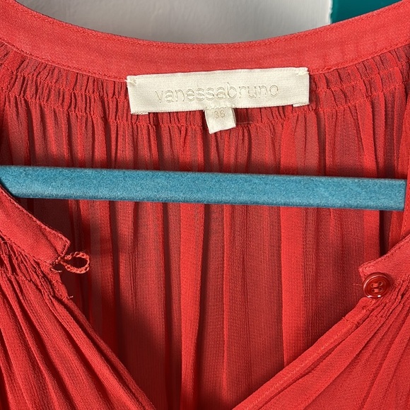 Vanessa Bruno scoop neck knee length dress. Matching separate slip dress under. - Picture 6 of 7